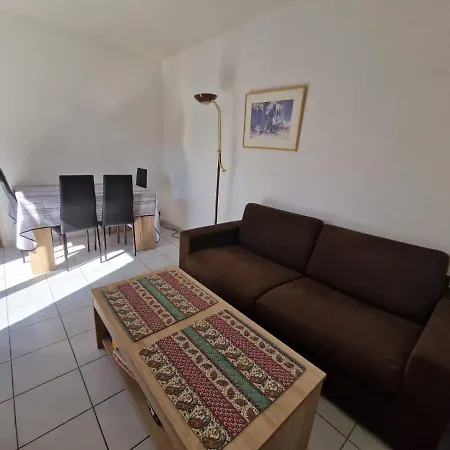 Apartament Maison A La Yourhosthelper Le Grau-du-Roi