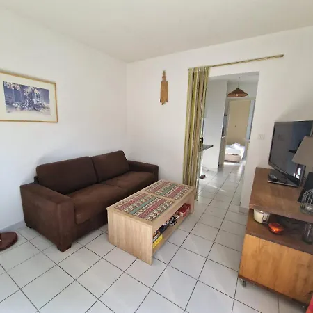 Apartament Maison A La Yourhosthelper *