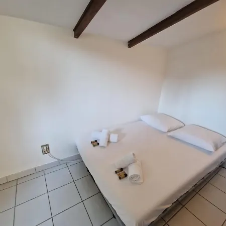 Maison A La Yourhosthelper Apartament *